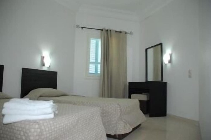 Room 3 of 35