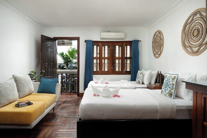 Room 42 of 84