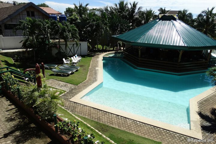 Pool 34 of 43