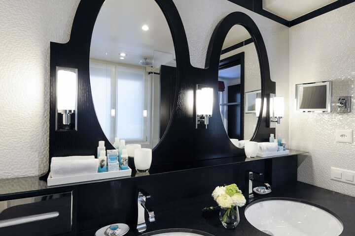 Bath Interior