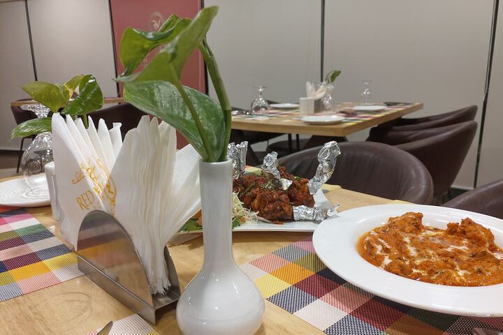 Dining 43 of 53