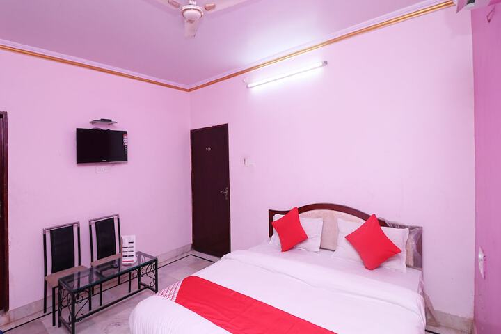 Room 15 of 27