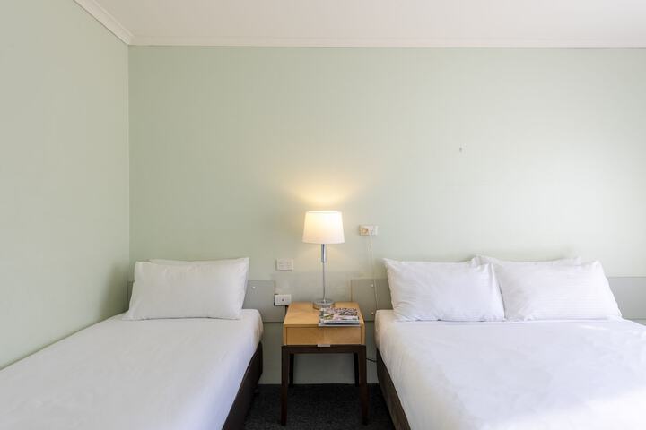 Room 12 of 45