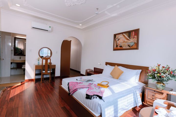 Room 37 of 125