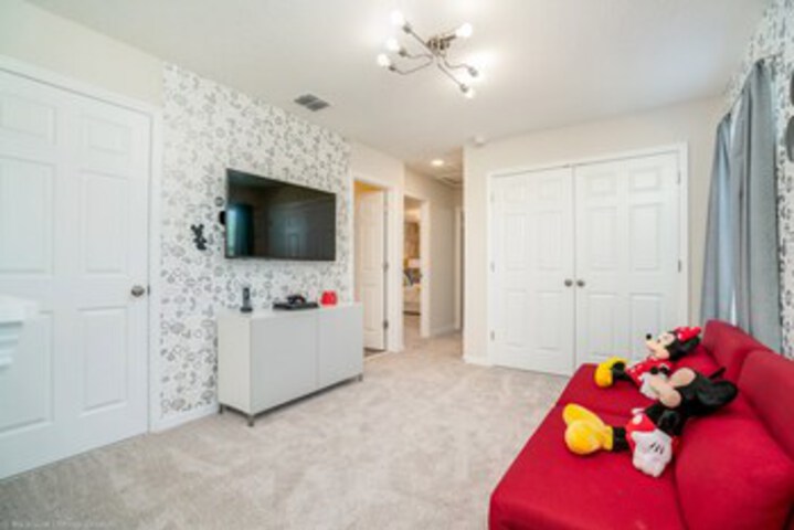 Room 46 of 51