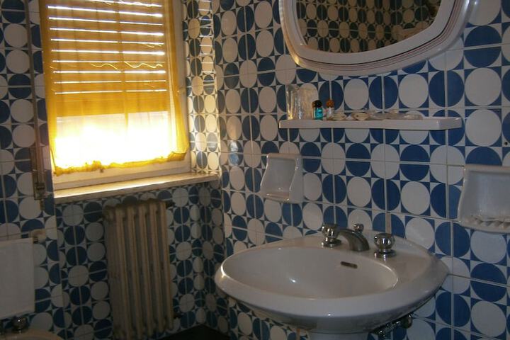 Room 20 of 31