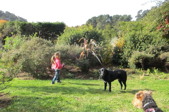 Hotel Exterior 76 of 87