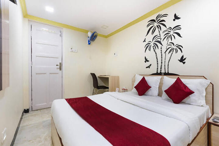 Image of HOTEL SEA VIEW COLABA