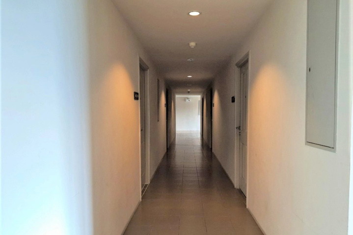 Room 8 of 15