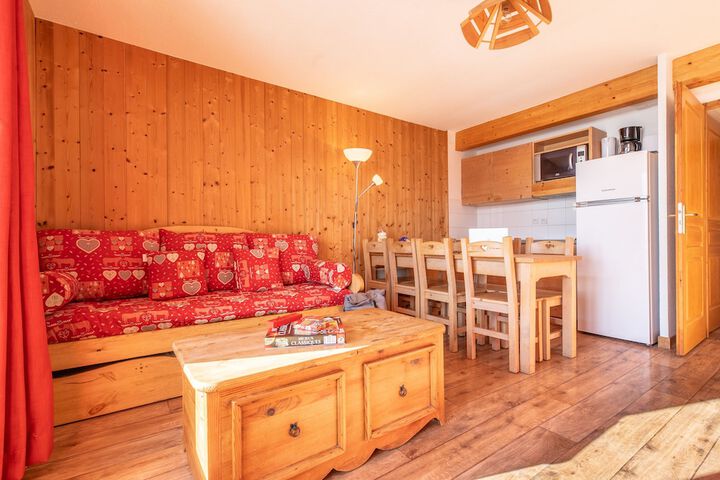 Room 8 of 29