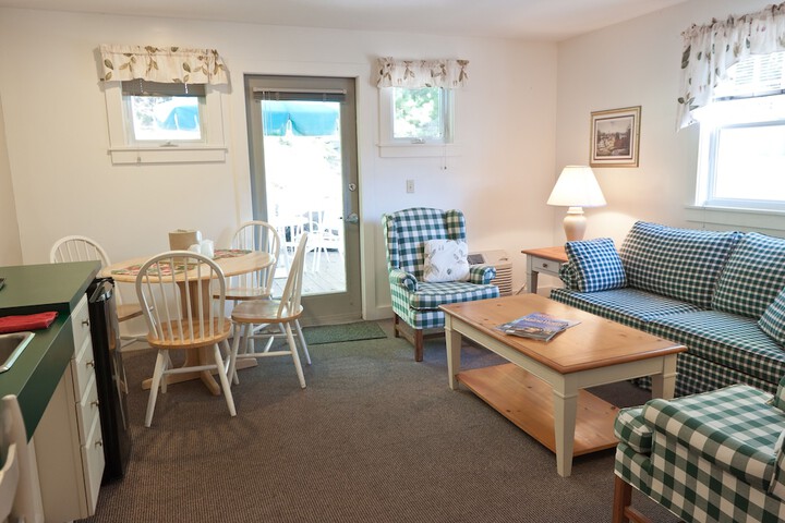 Room 26 of 120