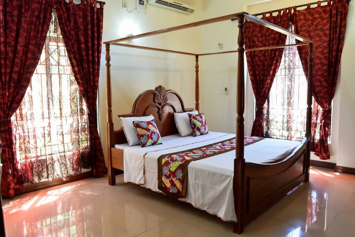 Room 10 of 39