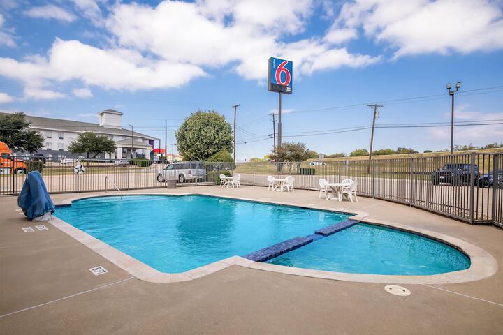 Hotel with Pool