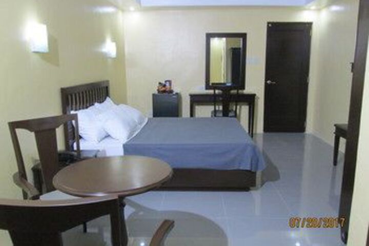 Room 18 of 30
