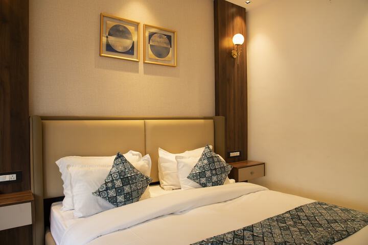 Room 12 of 67