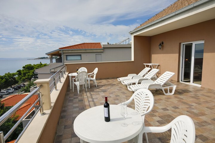 Terrace/Patio 41 of 74