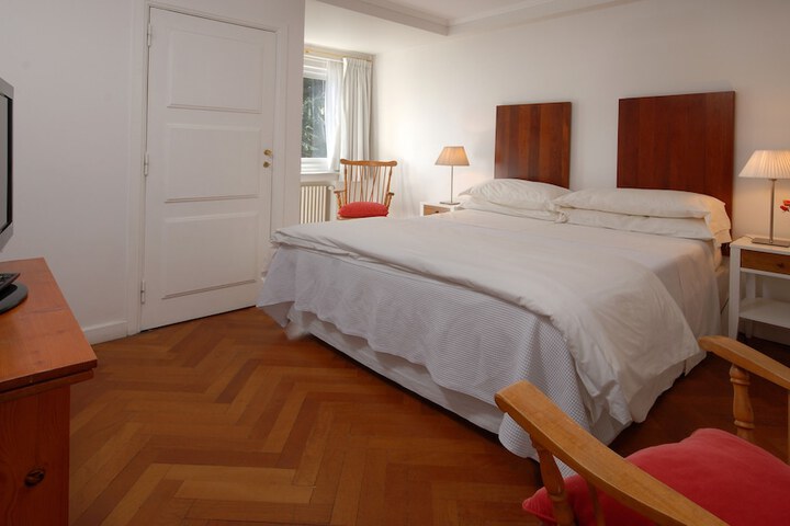 Room 19 of 81