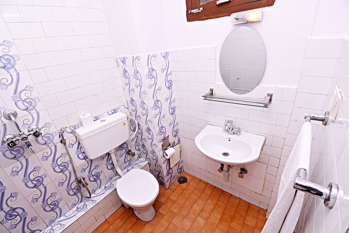 Bathroom Interior Photo