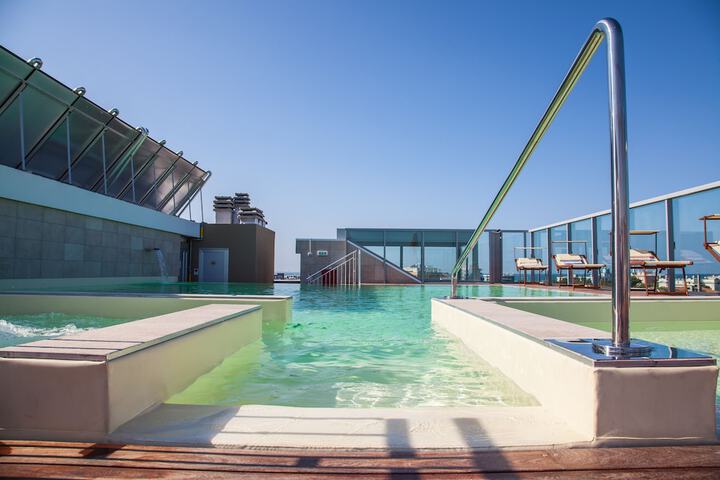 Pool 97 of 153