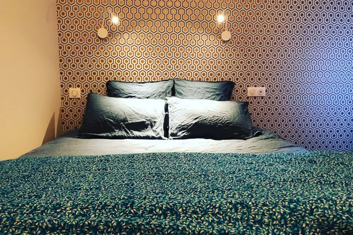 Room 3 of 20