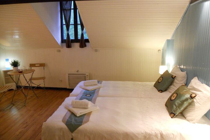 Room 4 of 57