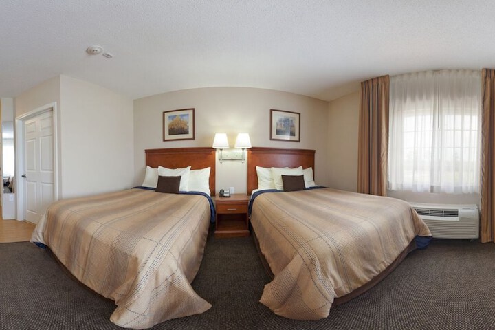 Room 4 of 59