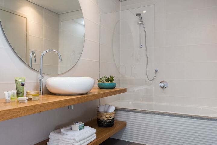 Bath Interior