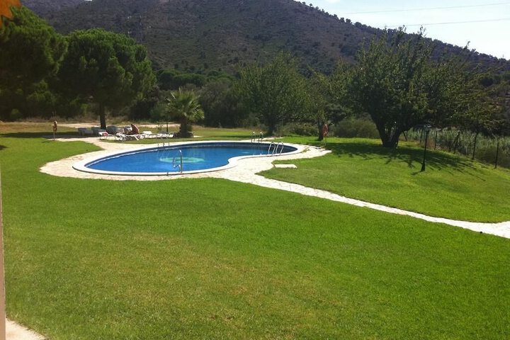 Pool 18 of 29