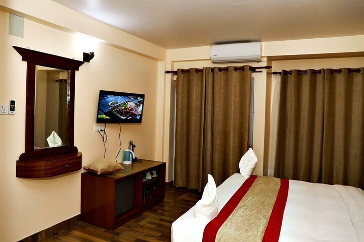 Room 16 of 51