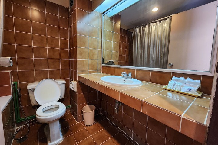 Bath Interior