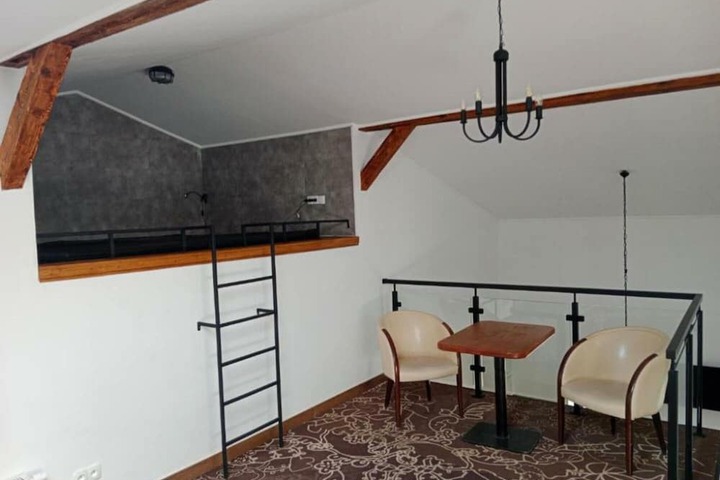 Room 40 of 60