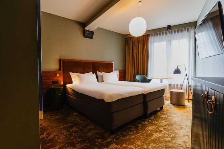 Room 48 of 264