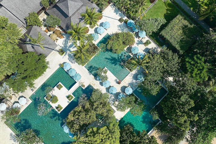 Pool 45 of 107