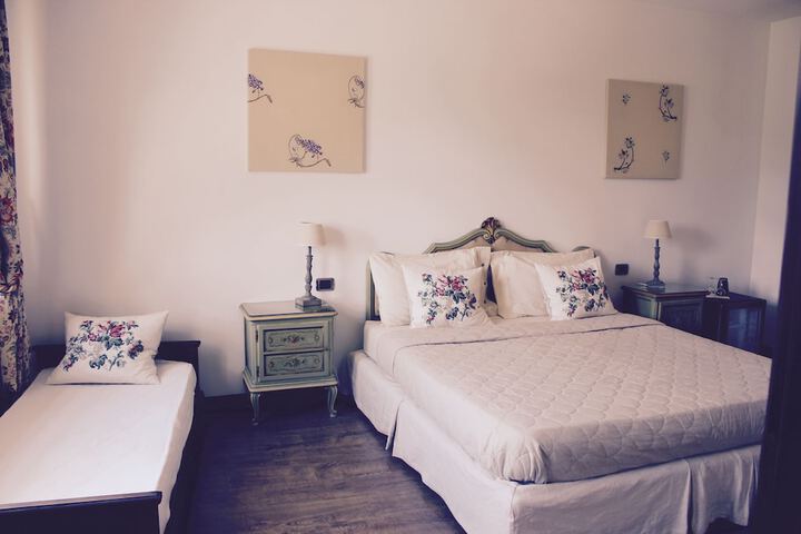 Room 5 of 47