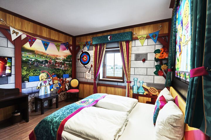 Room 17 of 54