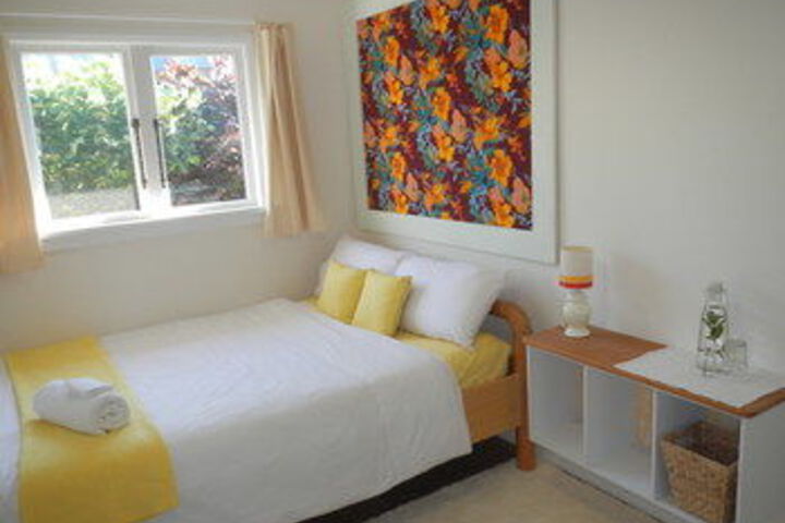 Room 17 of 44