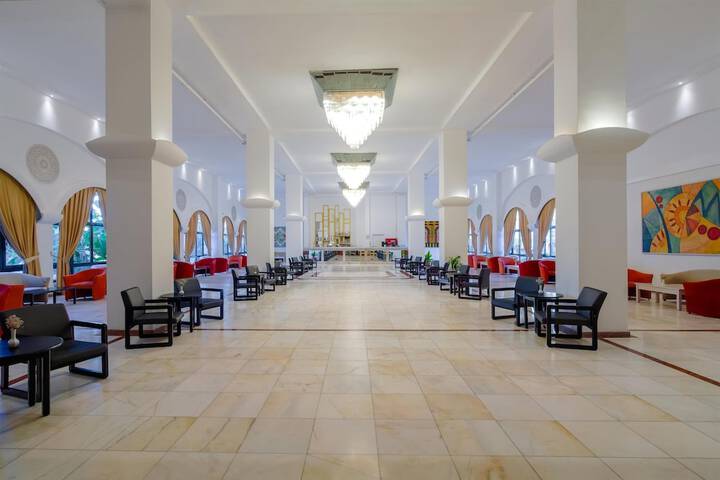 Hotel Interior 2 of 81