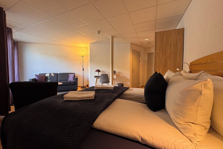 Room 14 of 50