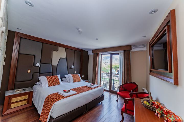 Room 16 of 46