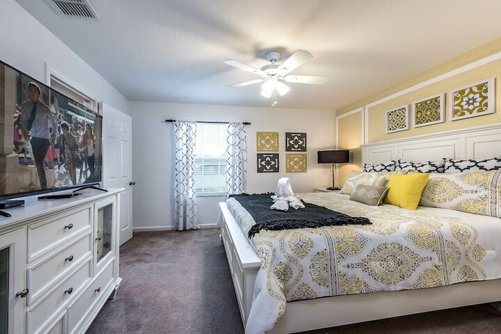 Room 438 of 710