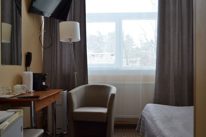 Room 16 of 71