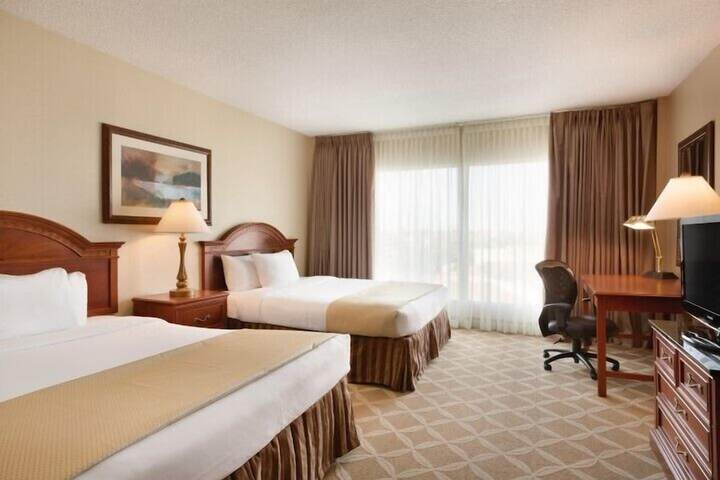 Room 3 of 18