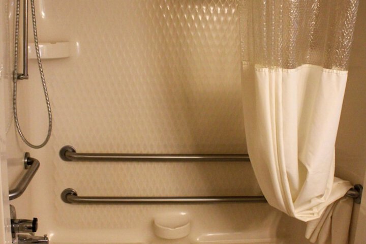 Room 20 of 29