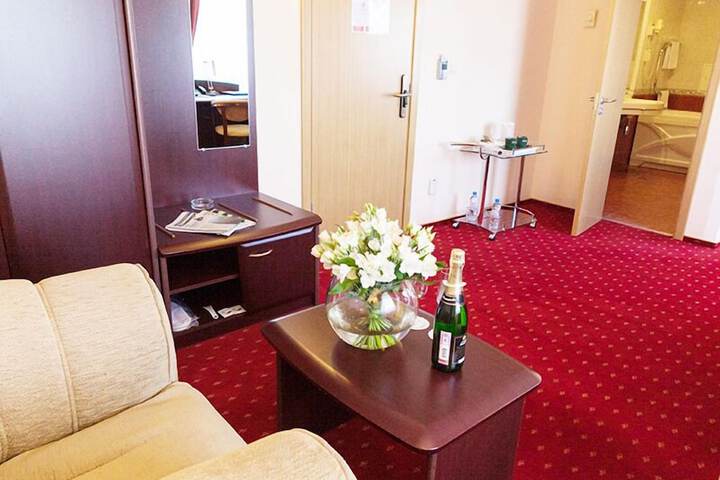 Room 59 of 154