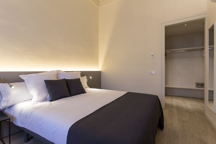 Room 10 of 61