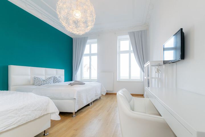 Room 75 of 289