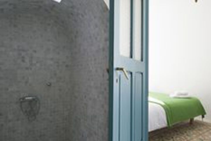 Room 19 of 29