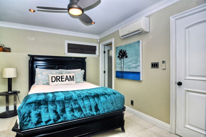 Room 43 of 110
