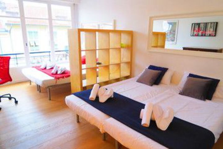 Room 8 of 21