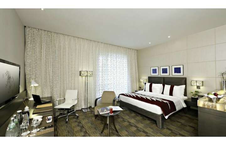 Room 12 of 74